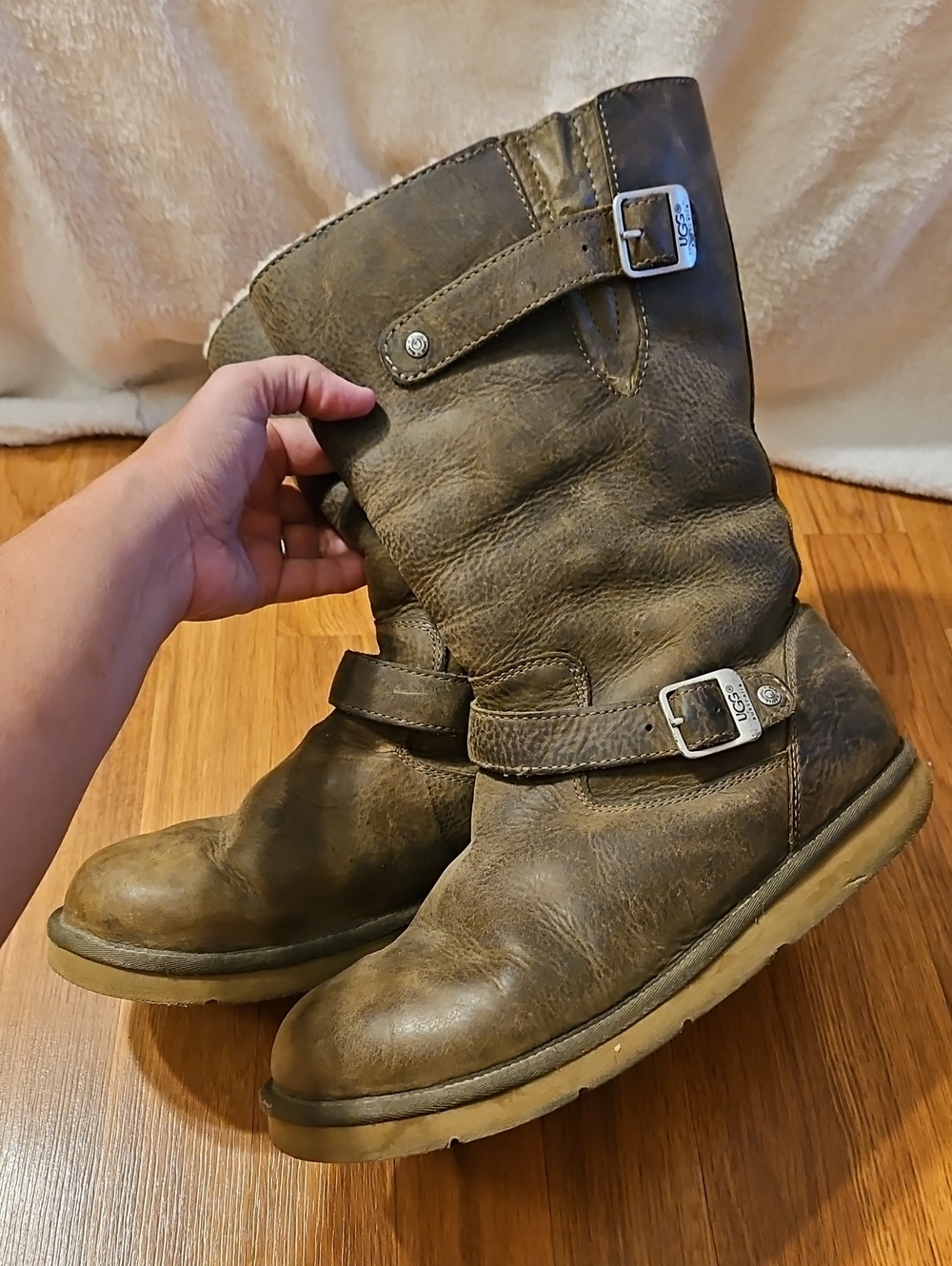 UGG Kensington Biker Boots Size 12 - Picture 12 of 16